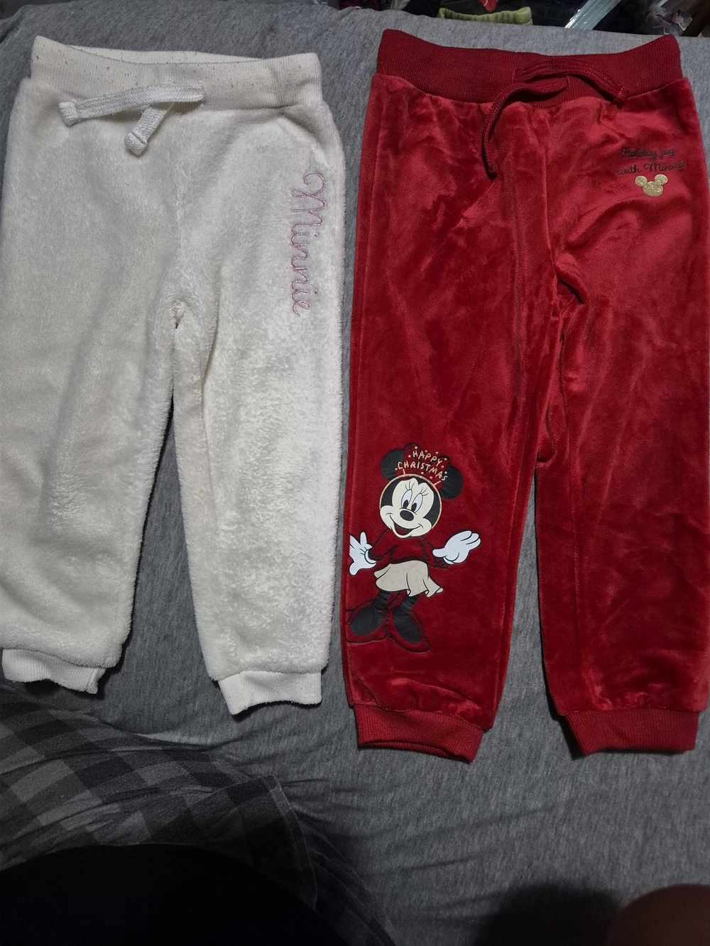 Disney Cream Sherpa Joggers & Red Minnie Velour Pants - Kids